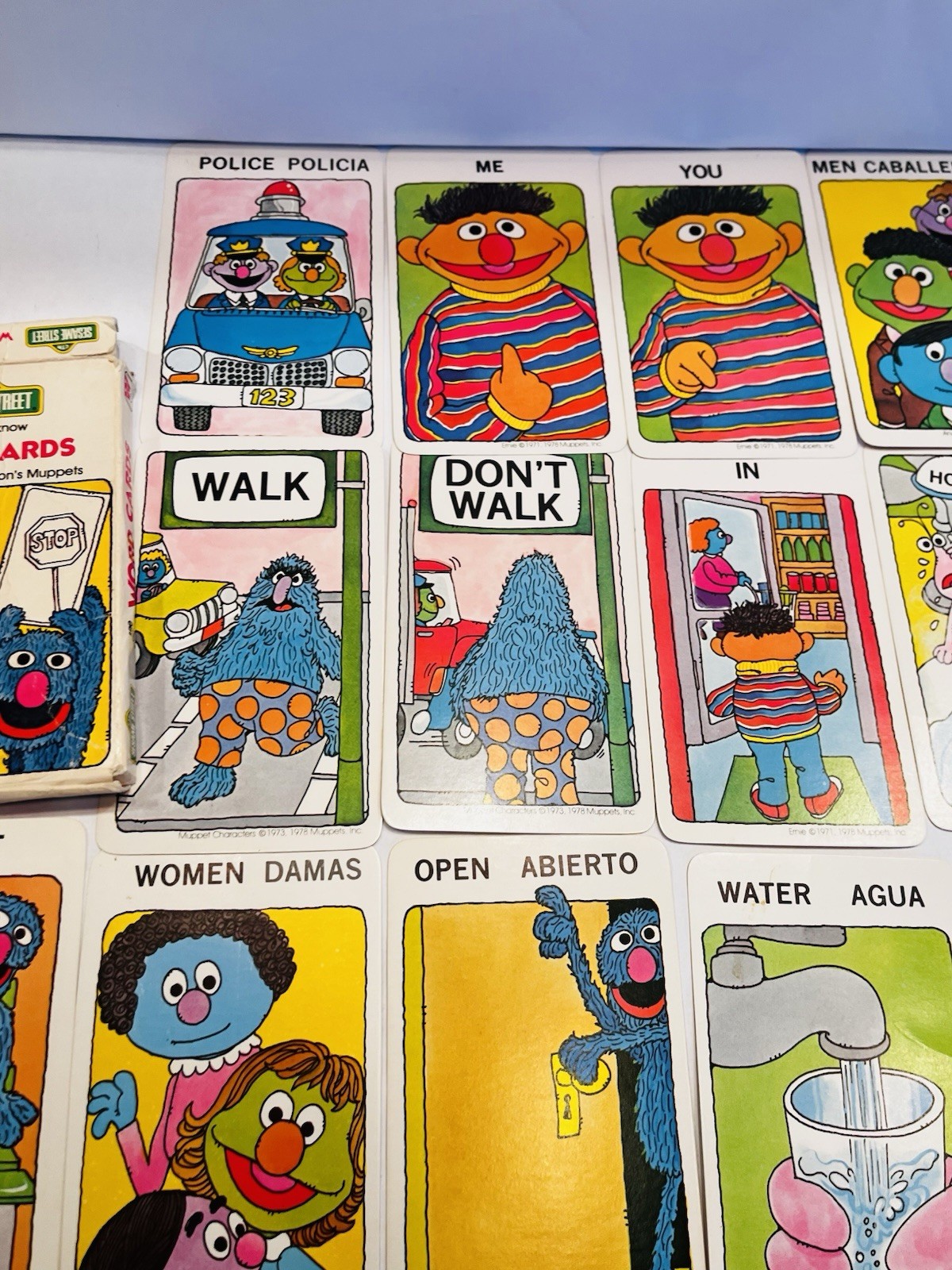 Vintage Sesame Street Word Cards Preschool Learning *MISSING 1 CARD* BIN 53