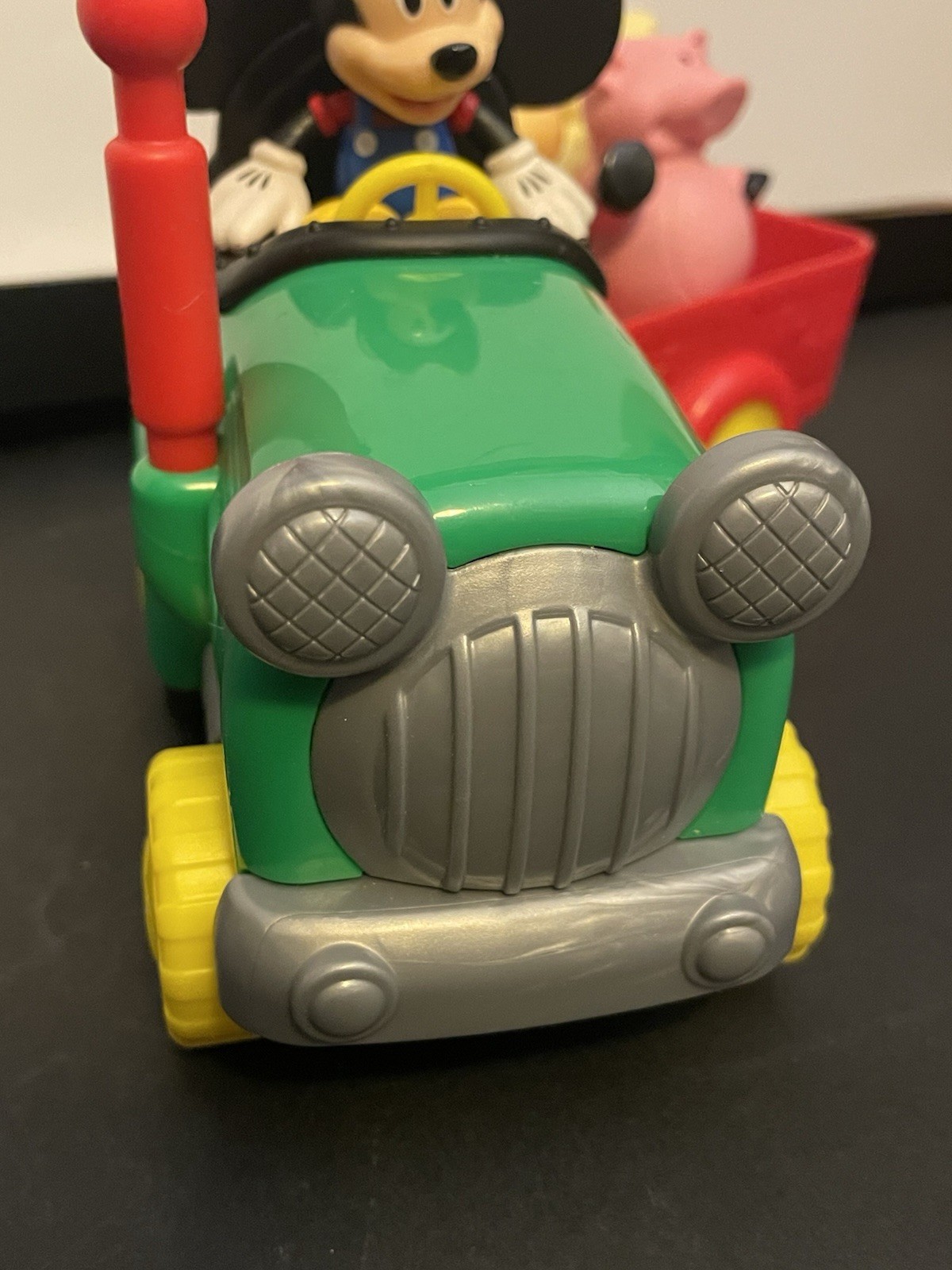 Disney Junior Mickey Mouse Barnyard Fun Tractor 3 Tomy Animals Mixed Set 3+ Fun