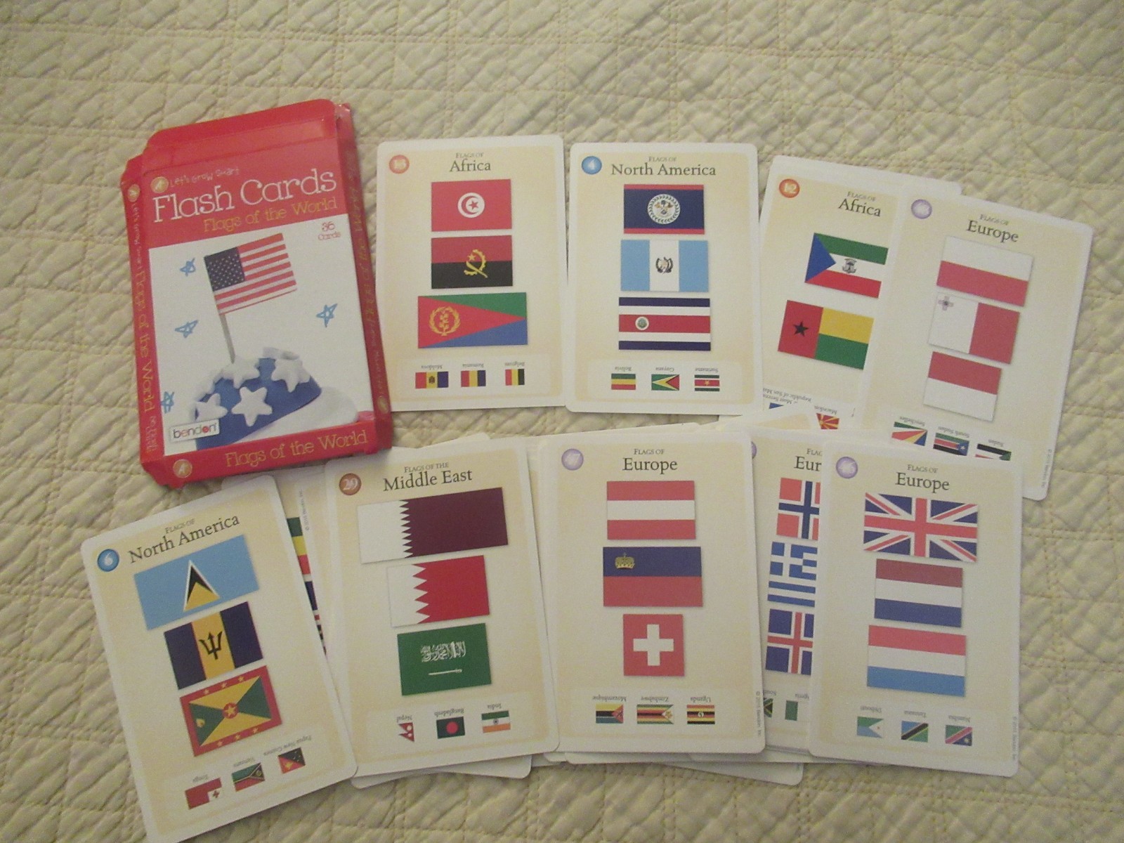 A+ Let’s Grow Smart Flags of the World Flash Cards (2015, Bendon) (35 Cards)