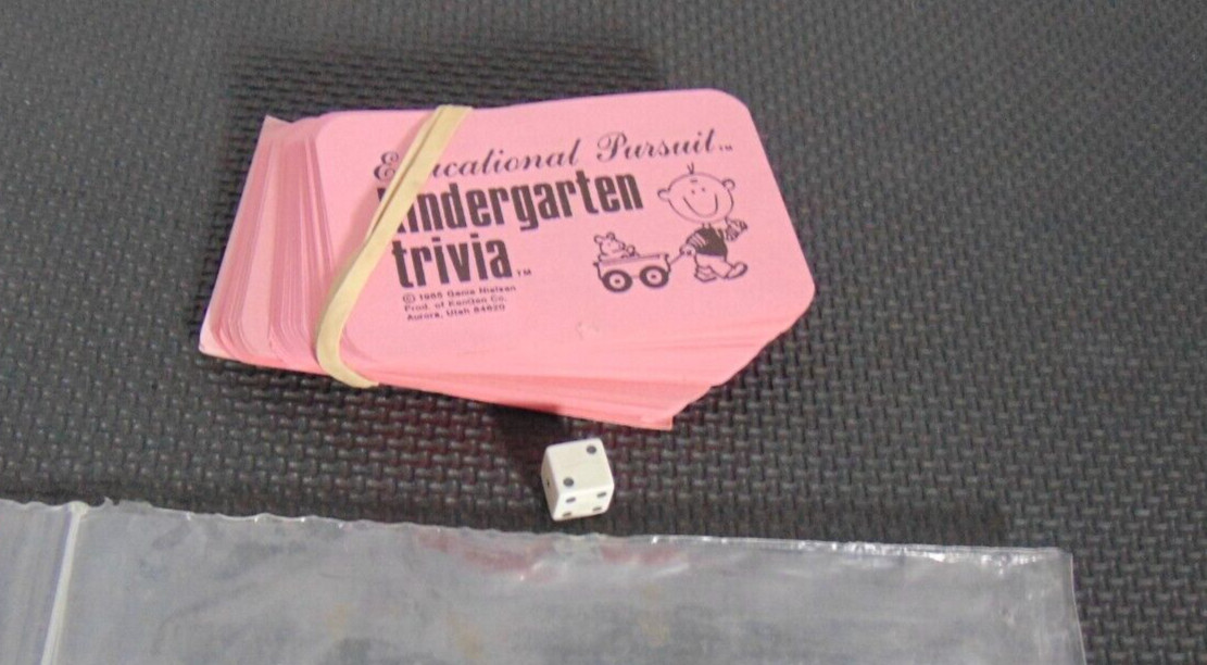 Vintage 1985 Educational Pursuit Kindergarten Trivia – w/dice