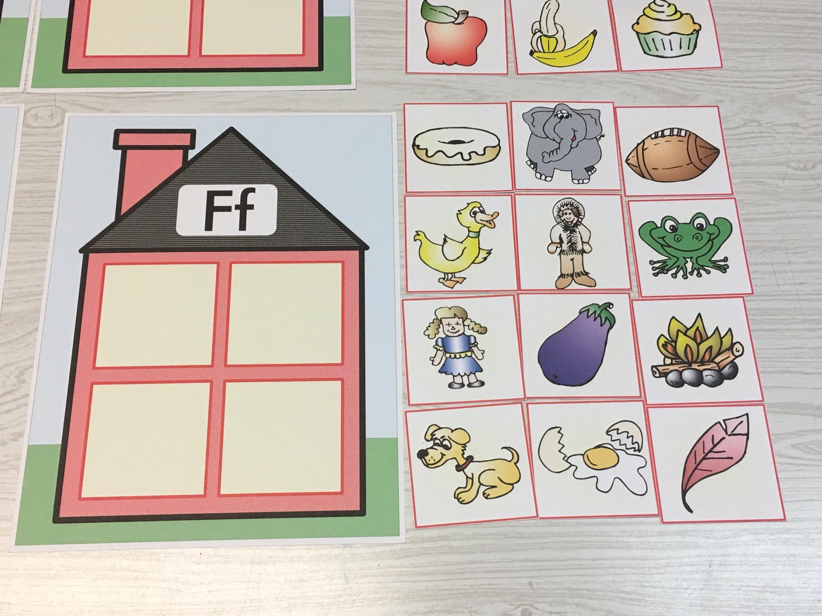 Alphabet House Game – Beginning Sounds – Learning Center A, B, C, D, E & F