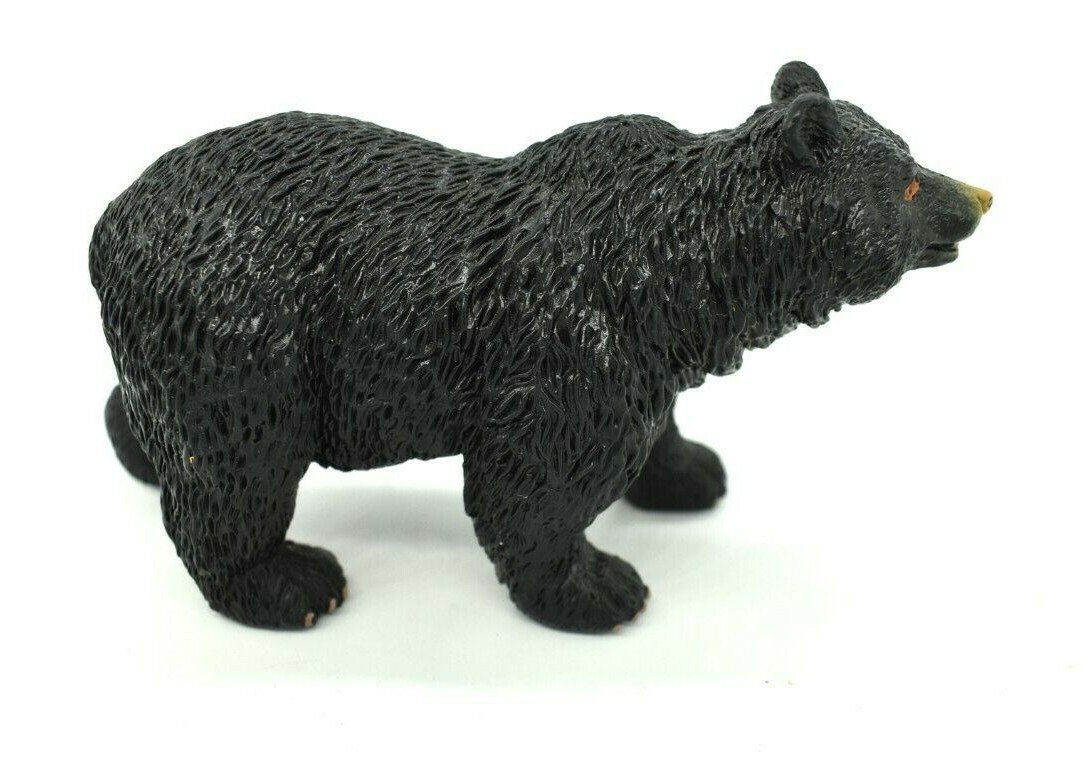 Black Bear, Very Nice Plastic Replica Toy Model 4.5″L x 2.3″H – OK08-B613