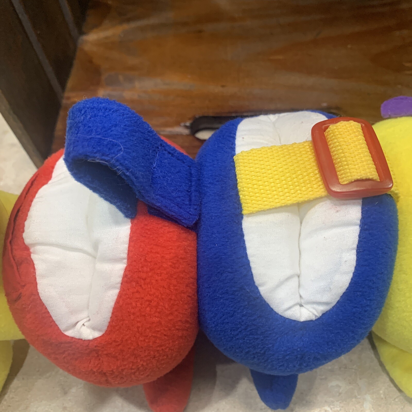 21″ Discovery Toys Caterpillar Dress-A-Pillar Plush Learning Toy 2012 Used