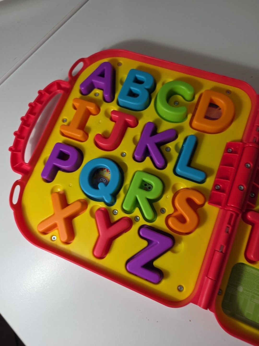 Elmo On the Go ABC Alphabet Learning Case Sesame Street Workshop
