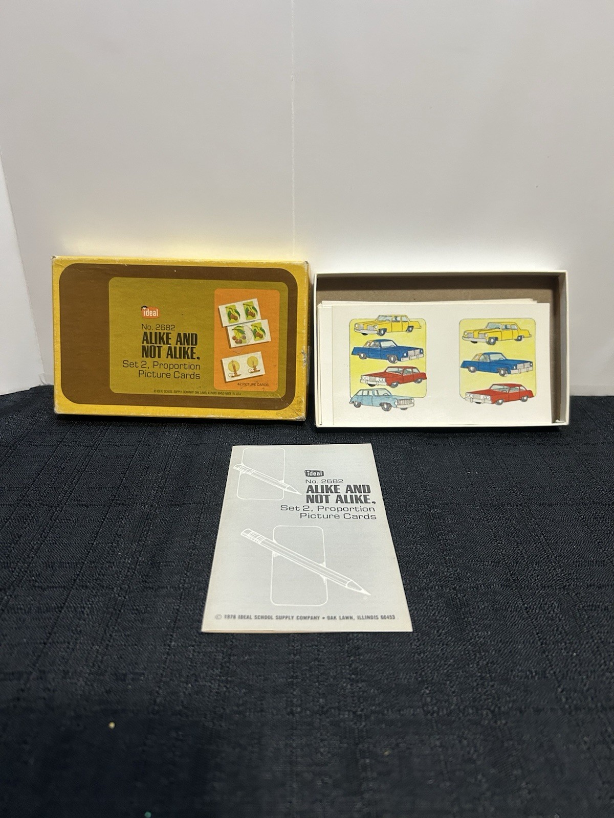 1976 Ideal Alike and Not Alike Set 2 Picture Cards Vintage Complete Box