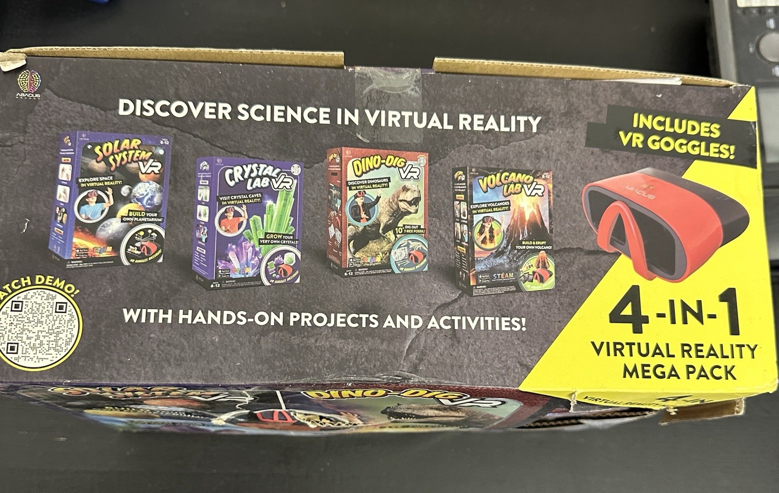 Abacus Brands Virtual Reality 4 in 1 Deluxe VR Lab Mega Pack STEM Dent Box