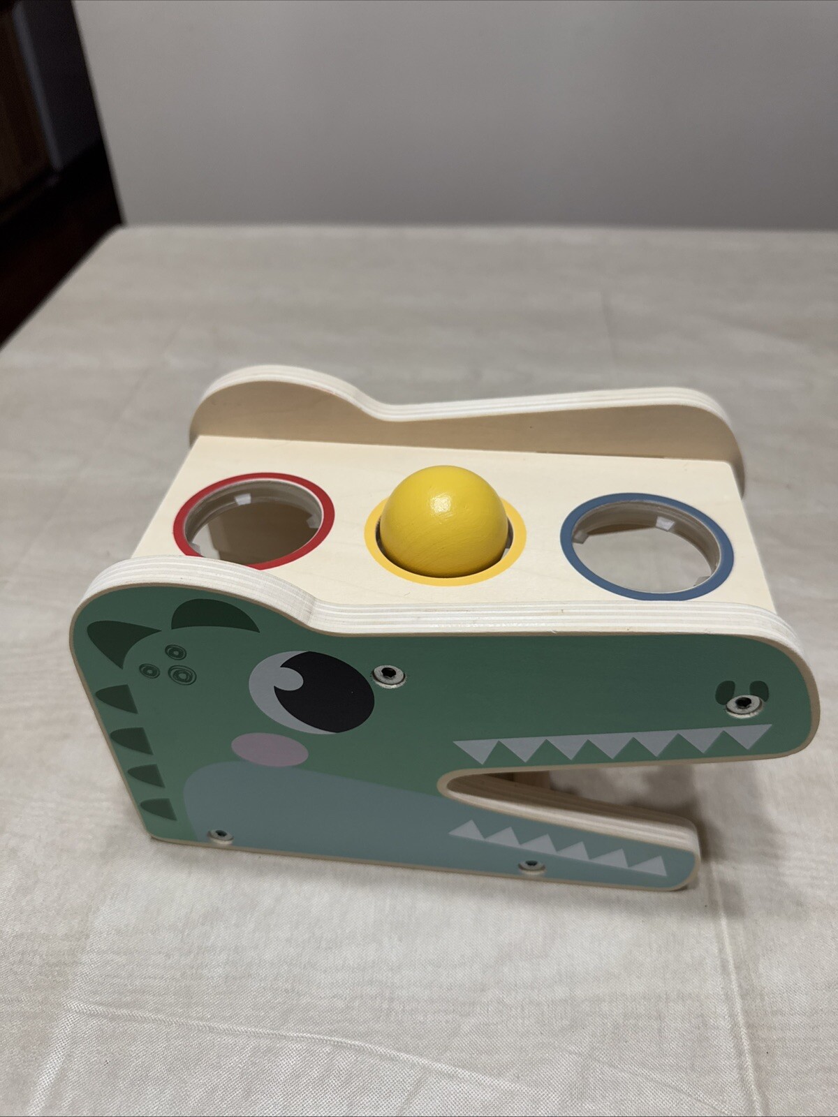 Alligator Wooden Toy With Red Blue Yellow Wooden Balls (G2)