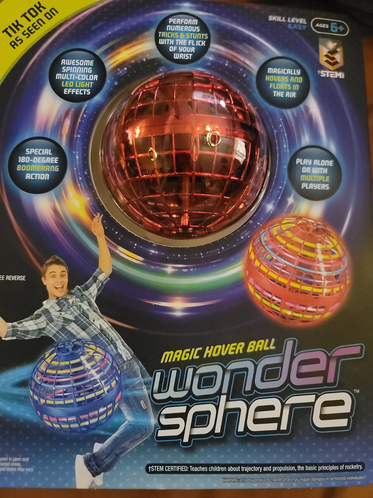 Wonder Sphere Magic Hover Ball – Red – Boomerang – MultiColor LED Light Effects