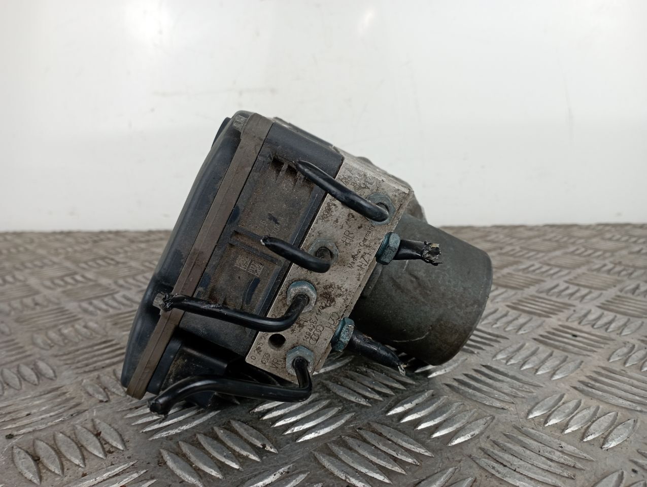AUDI A6 C7 4G5,4GD 11-18 ABS VALVE/PUMP/CONTROLLER 4g0907379l