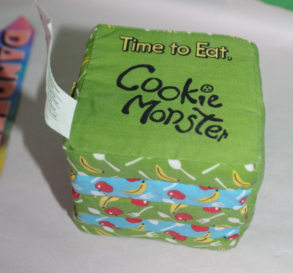 Vintage Sesame Street Cookie Monster Time To Eat Soft Block Book Baby Toy 2003