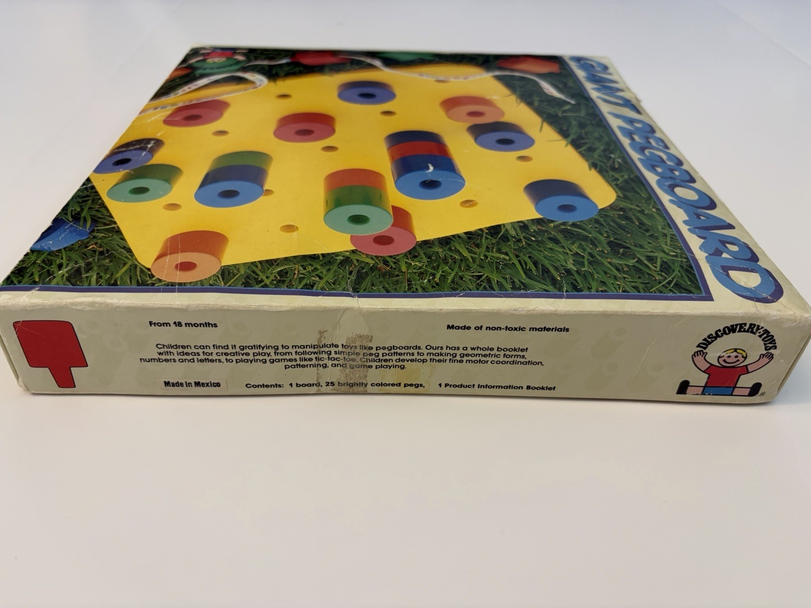 Discovery Toys Giant Pegboard Vintage 1988 Set w/ 25 Pegs, Ages 18M-3Y MPN 165