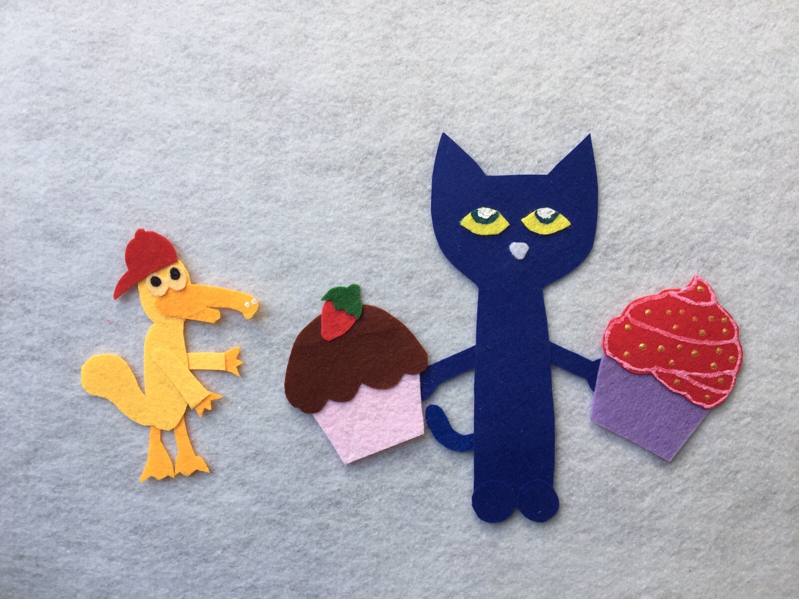 Pete the Cat and the Missing Cupcakes Felt Board Story/Flannel Board/Felt story