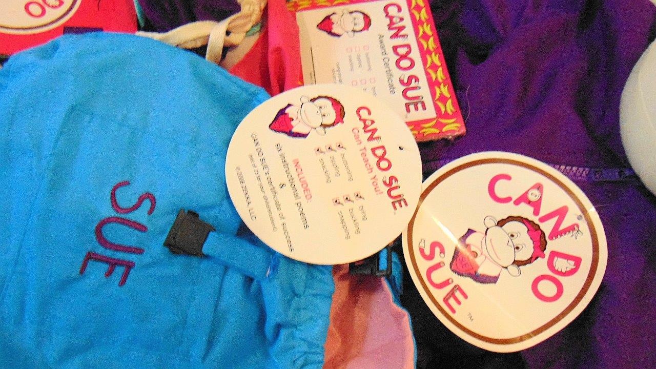 New Rare 2008 Zekka CAN DO SUE Interactive Dress Yourself Monkey 26″ Soft DOLL