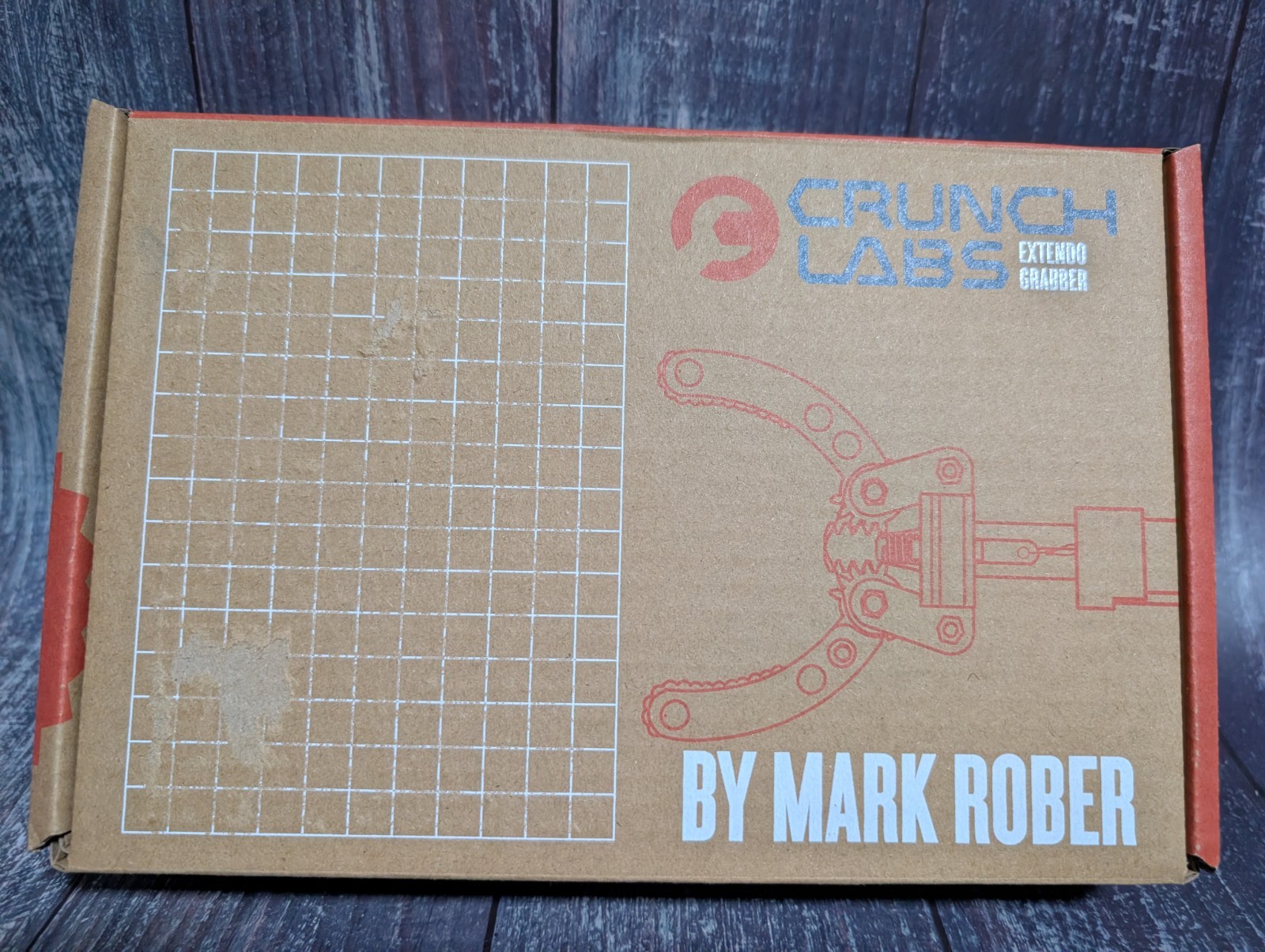 Crunch Labs By Mark Rober S.T.E.M. Build Box Year 3 – Extendo Grabber New