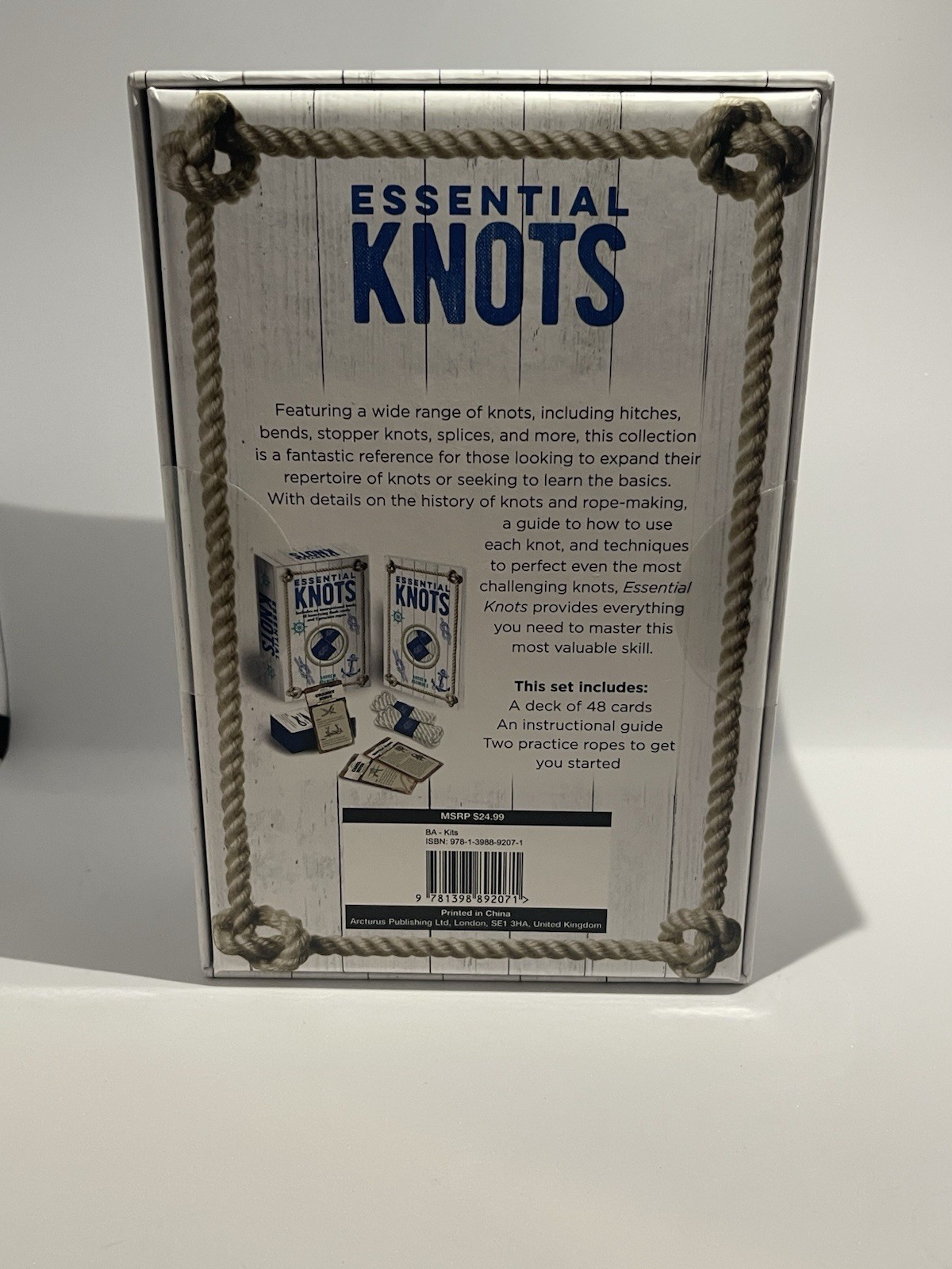 Essential Knots Kit: Includes Instructional Book, 48 Knot Tying Flash Cards