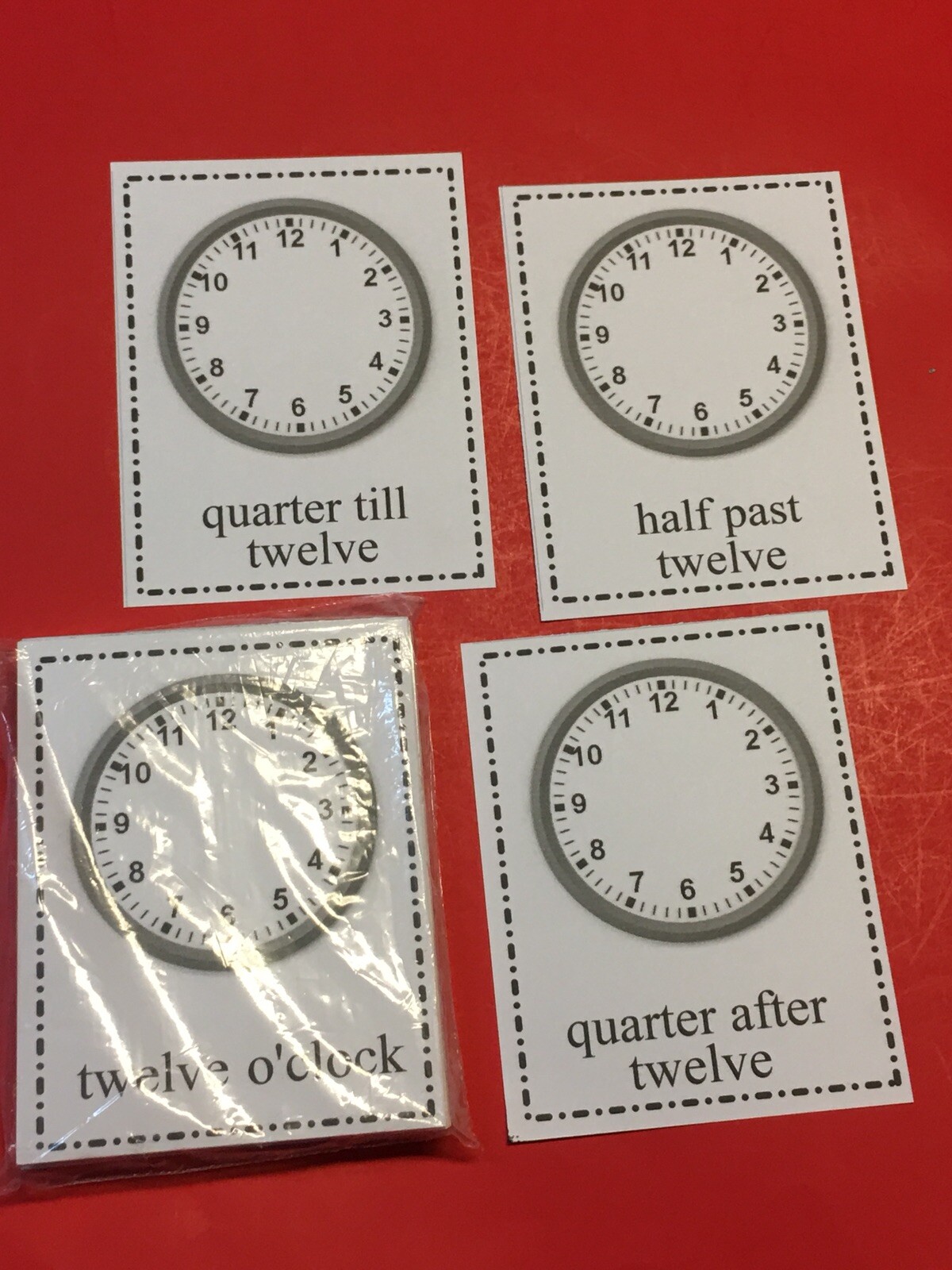 DRY ERASE – LEARN TO READ THE TIME – 48 LAMINATED FLASH CARDS