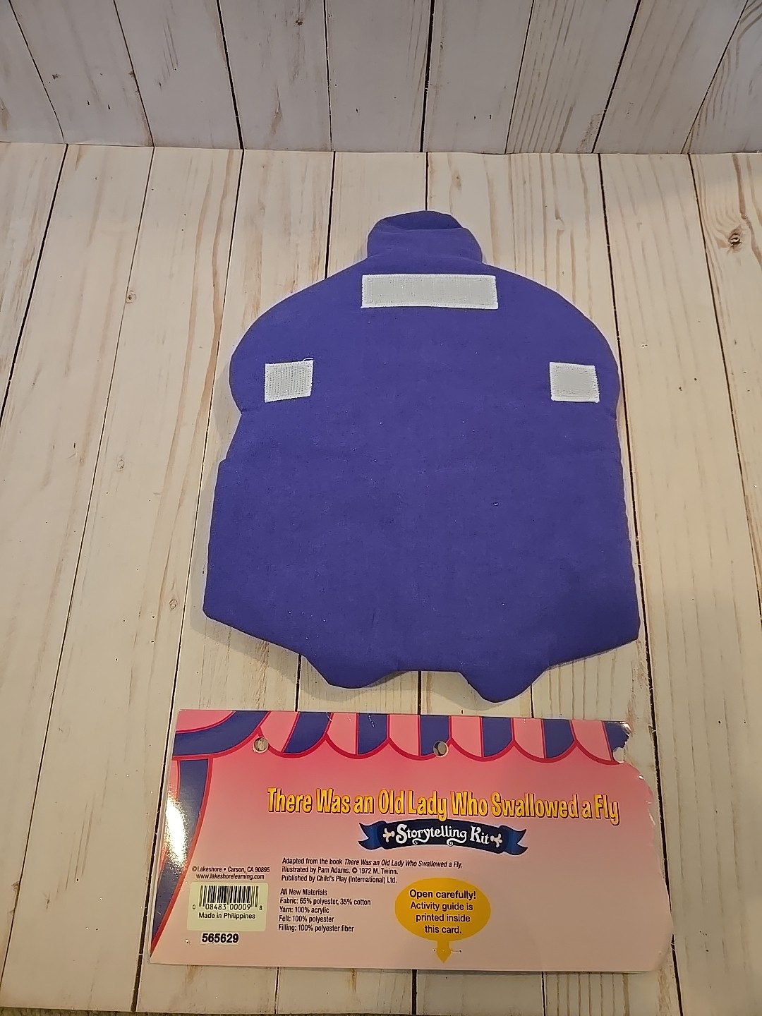 Lakeshore There was An Old Lady Who Swallowed A Fly Storytelling Kit Props