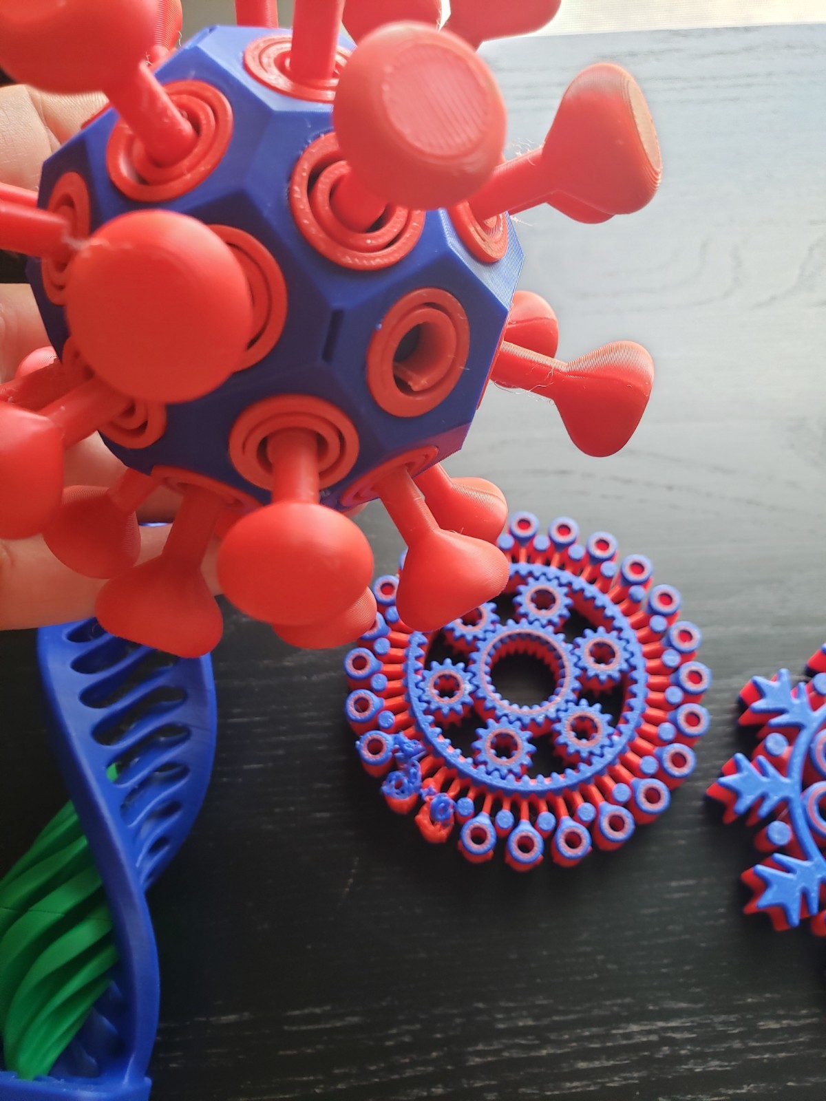 DNA & Virus Spike 3D-printed Fidget Dioramas/Toys/Multi-color Models