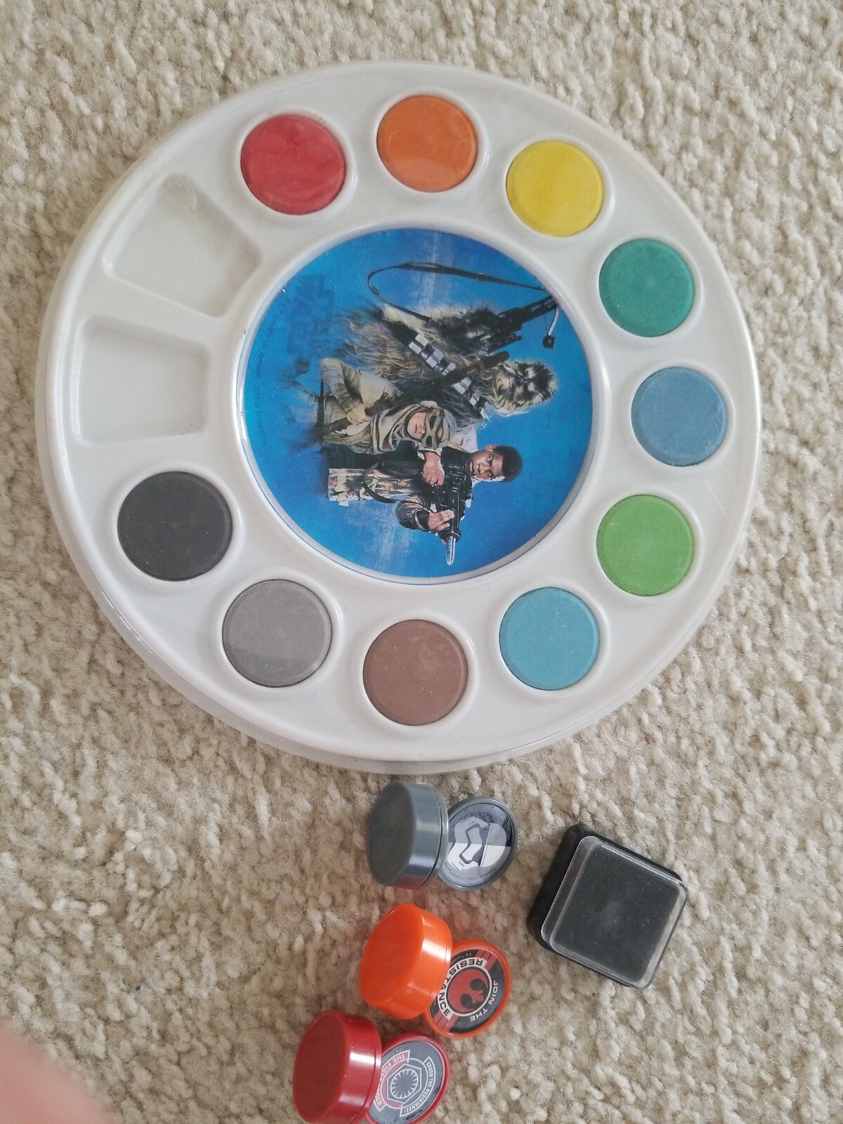 INCOMPLETE Star Wars Activity Set -coloring book, puch out paper model, stamps