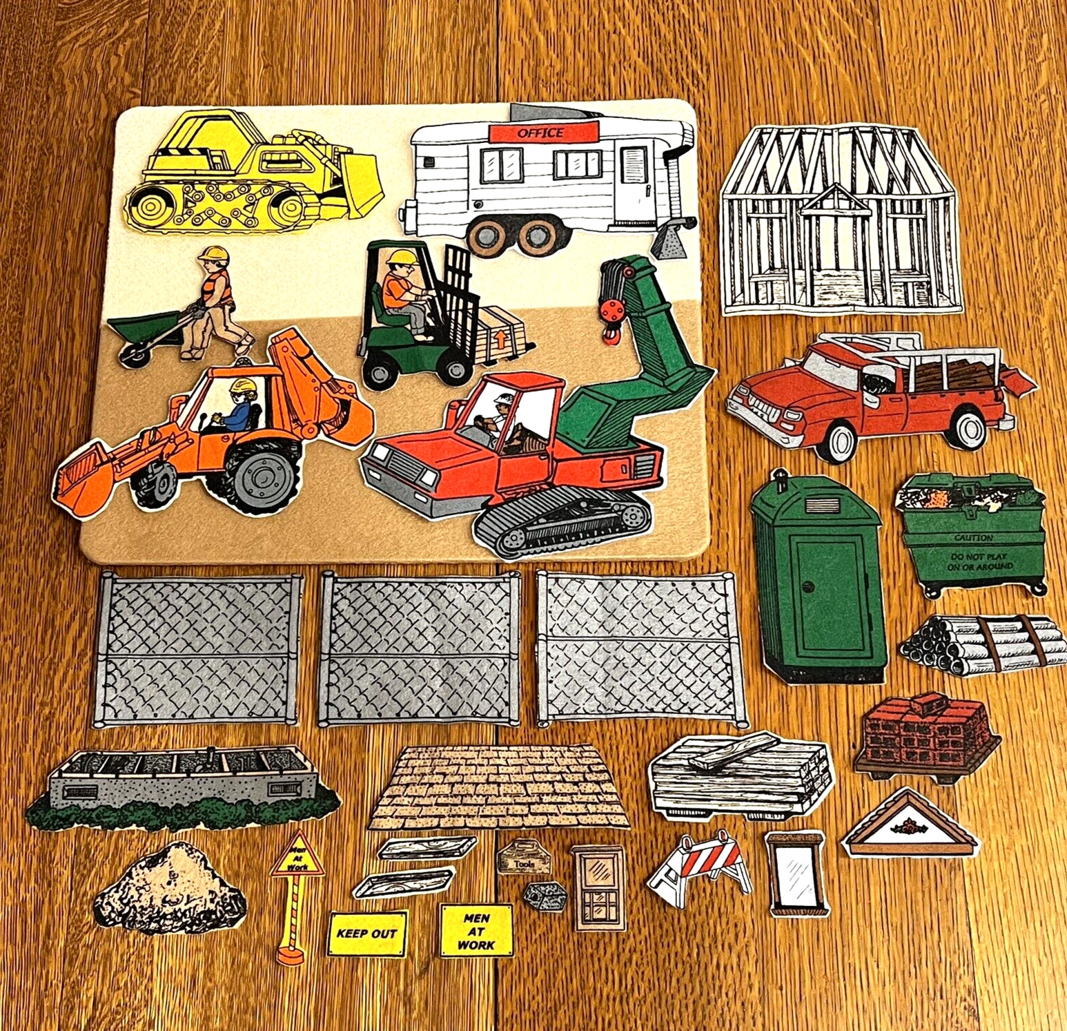 Vintage Storyboard Construction Set Storytelling Felt Flannel Board #S15