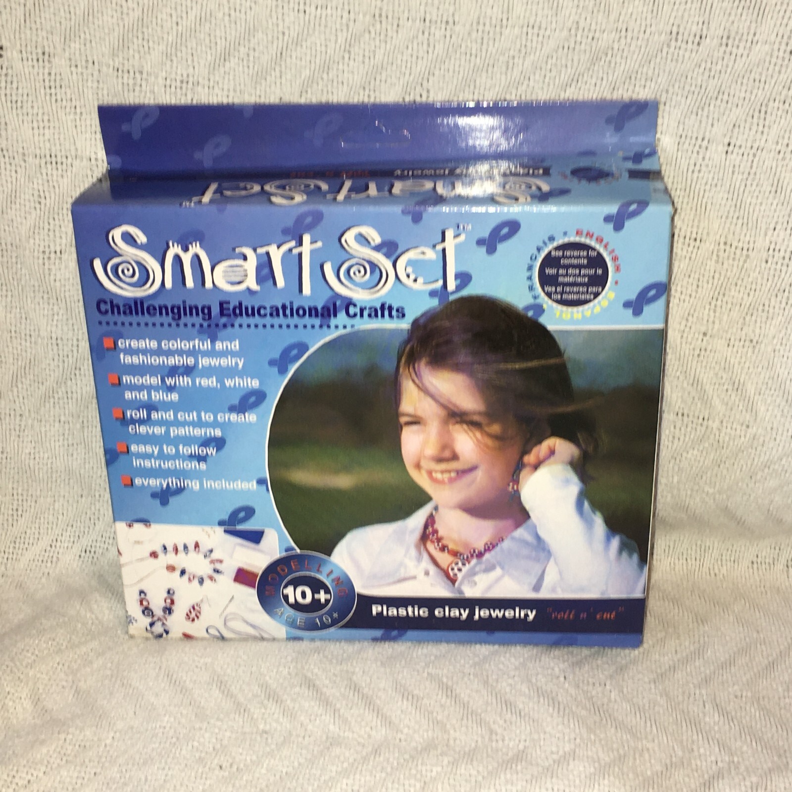 Smart Set Challenging Educational Crafts Plastic Clay Jewelry Brand New Box