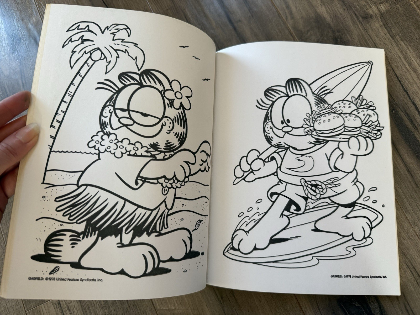 Golden GARFIELD Activity Book LOT Trace & Color Paint ‘N’ Marker With Water Cat