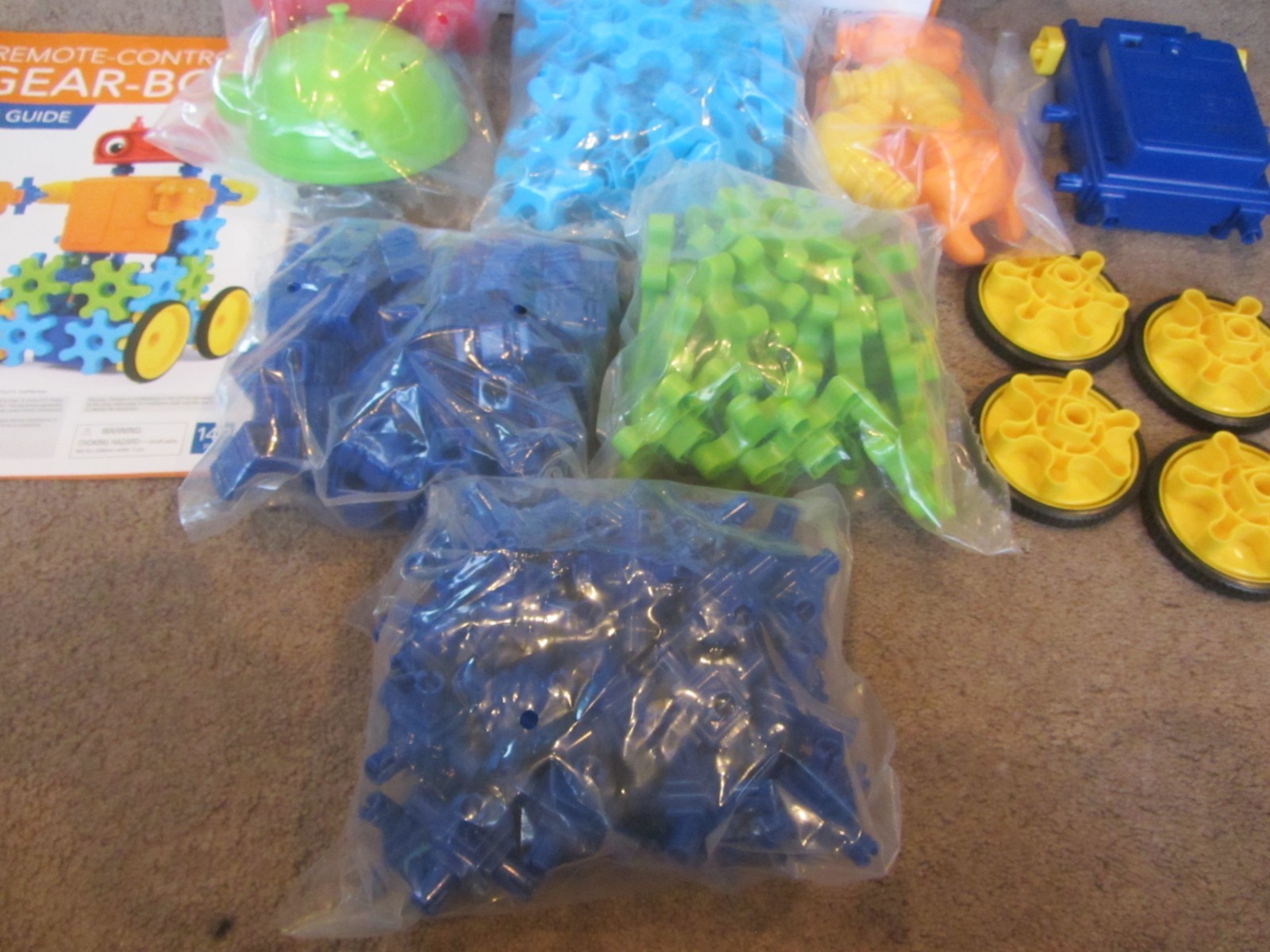 Lakeshore Remote Control Gear-Bot Building Blocks – NO REMOTE