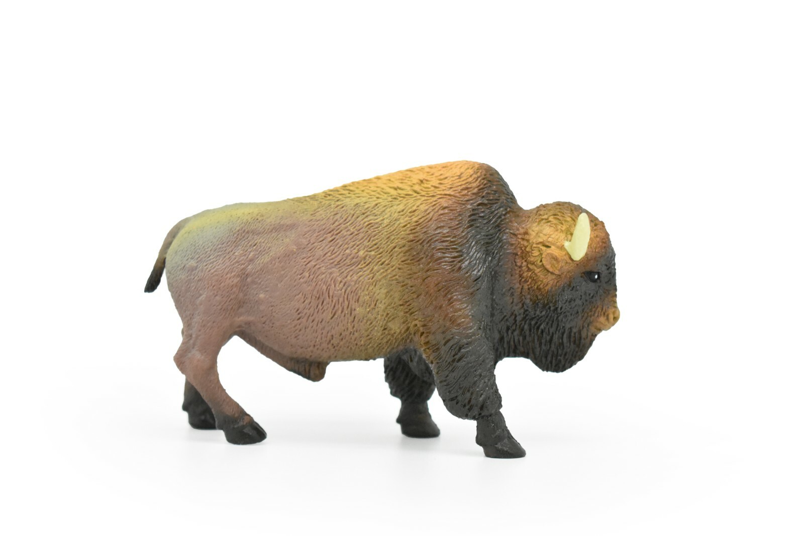 Buffalo, Bison, Figure, Plastic Replica, Hand Painted Toy 4 1/2 ” CWG178 BB41