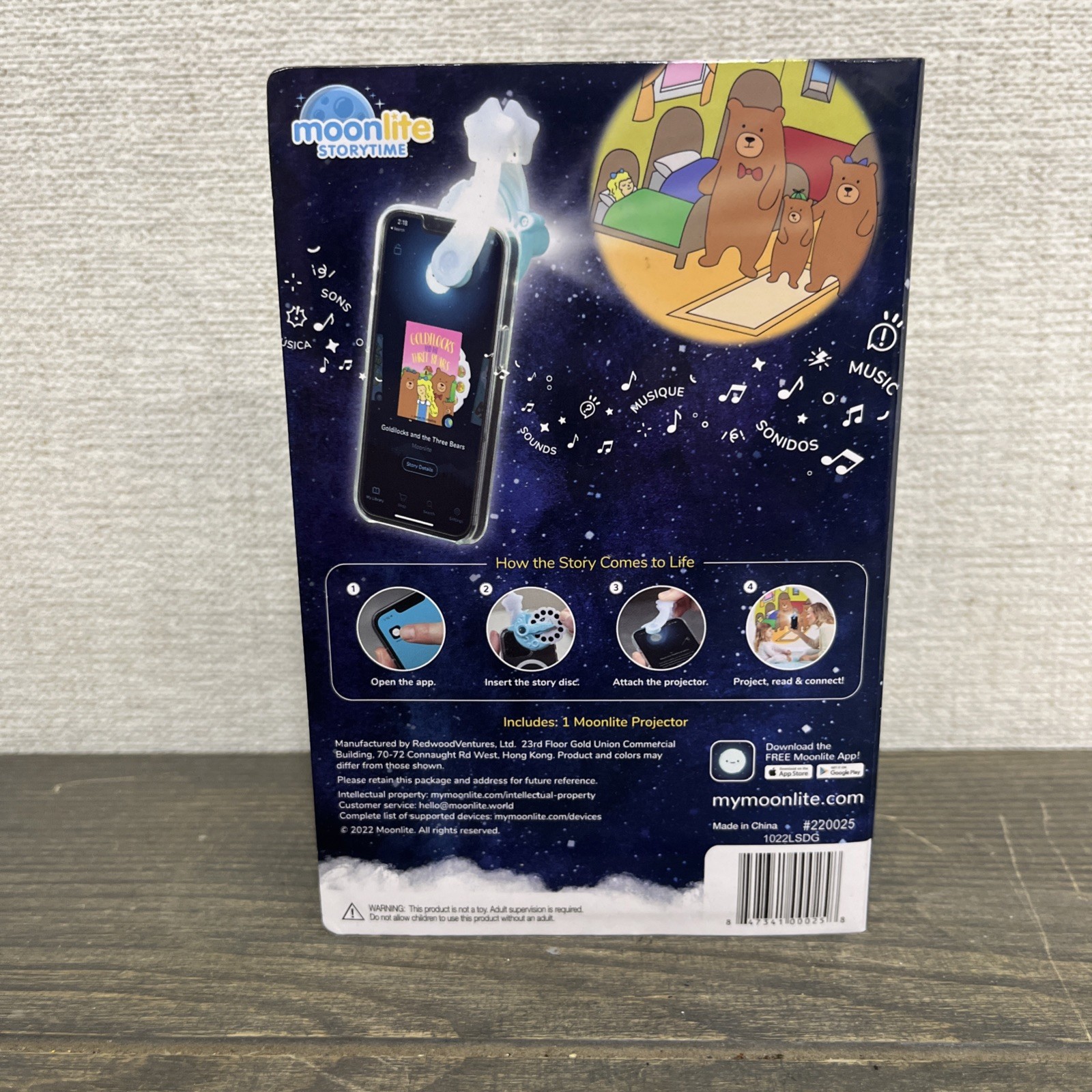 Moonlite Storytime Projector for Smartphones With Disney Pixar 4 Reels