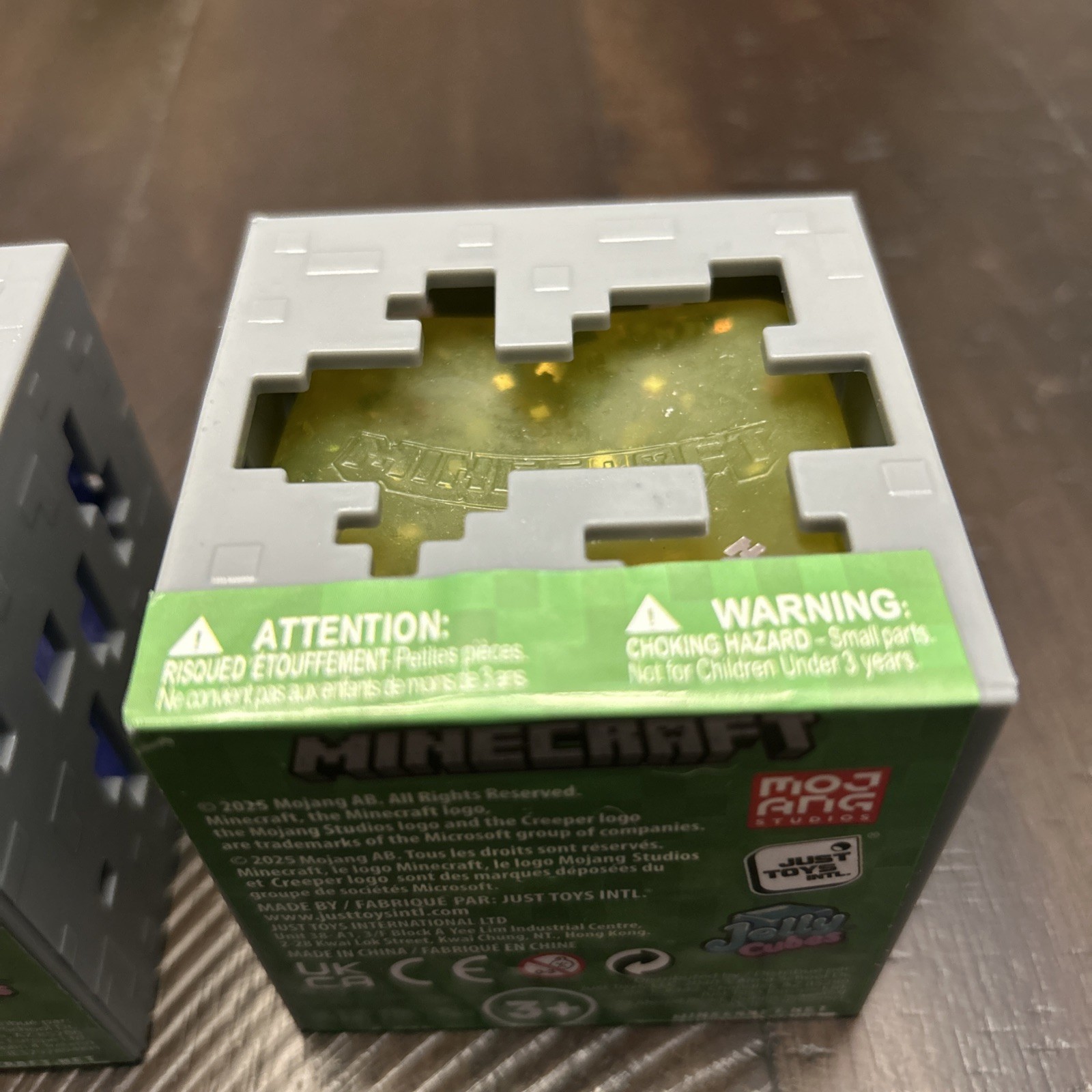 2 Minecraft Jelly Cube Squishies Purple and Yellow NEW