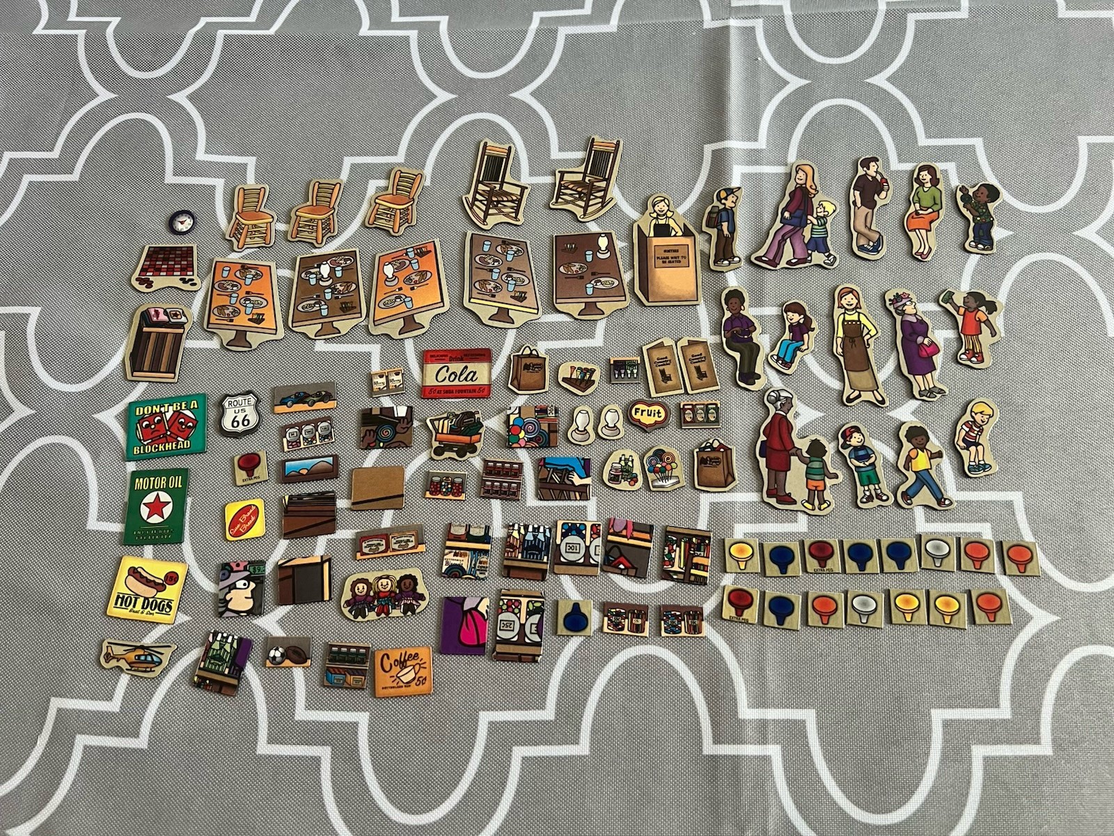 Cracker Barrel Old Country Store Magnetic Travel Play Set