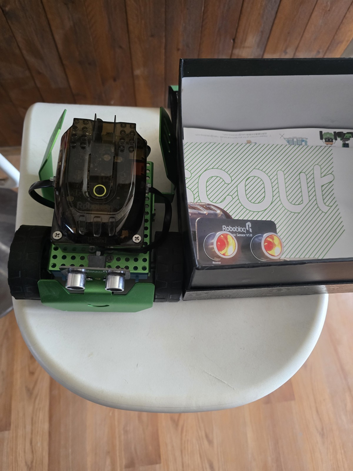 Robobloq Q-Scout STEM Robot Kit Coding Programmable Educational Kids Toy
