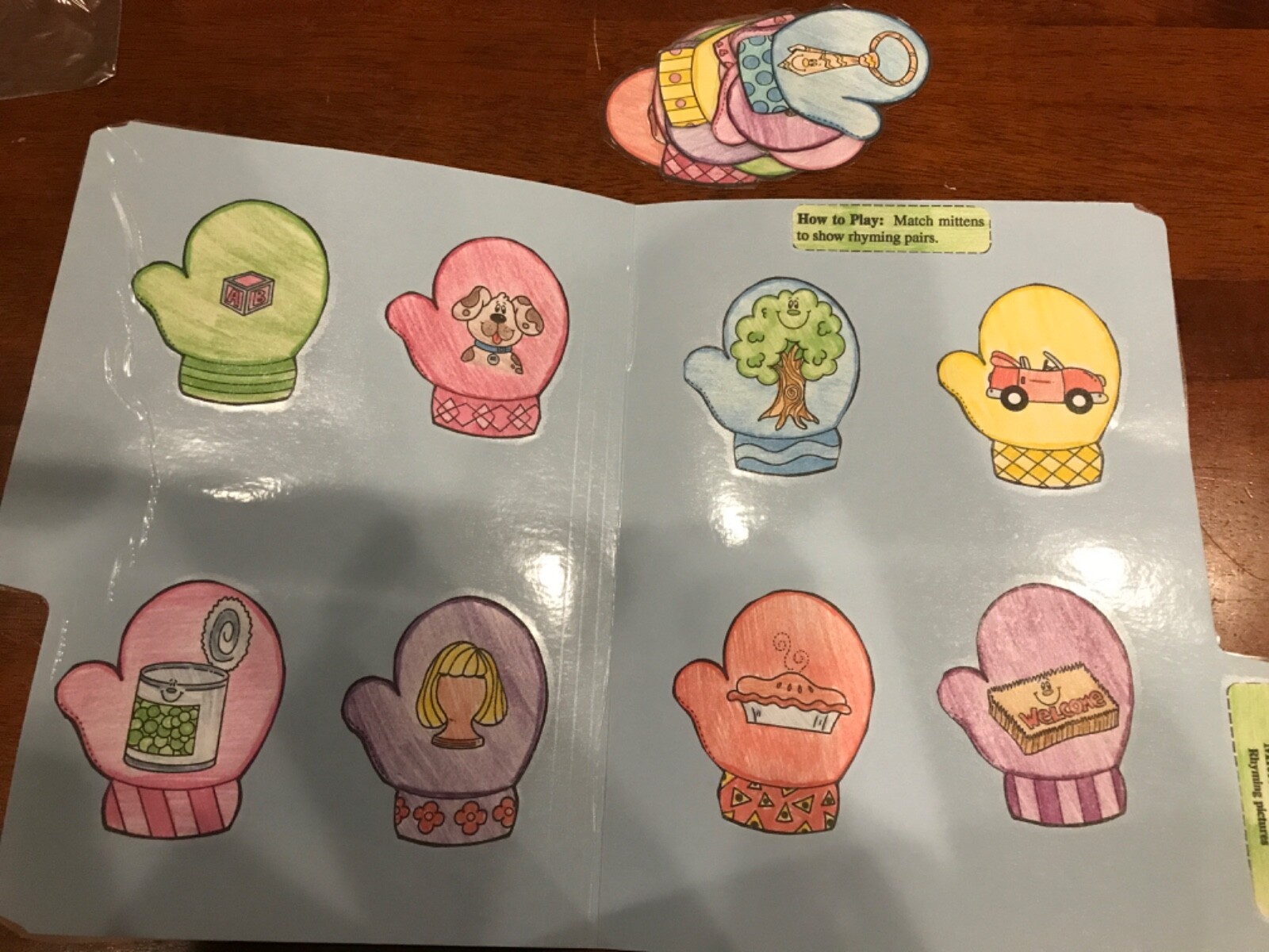 Mitten Match! Rhyming Pictures Grade K language Art file folder game teacher