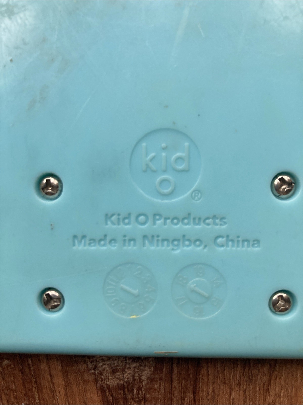 Kid O Free Play Magnatab 10348 Tablet & Magnetic Pen for Drawing Pre-Owned Blue