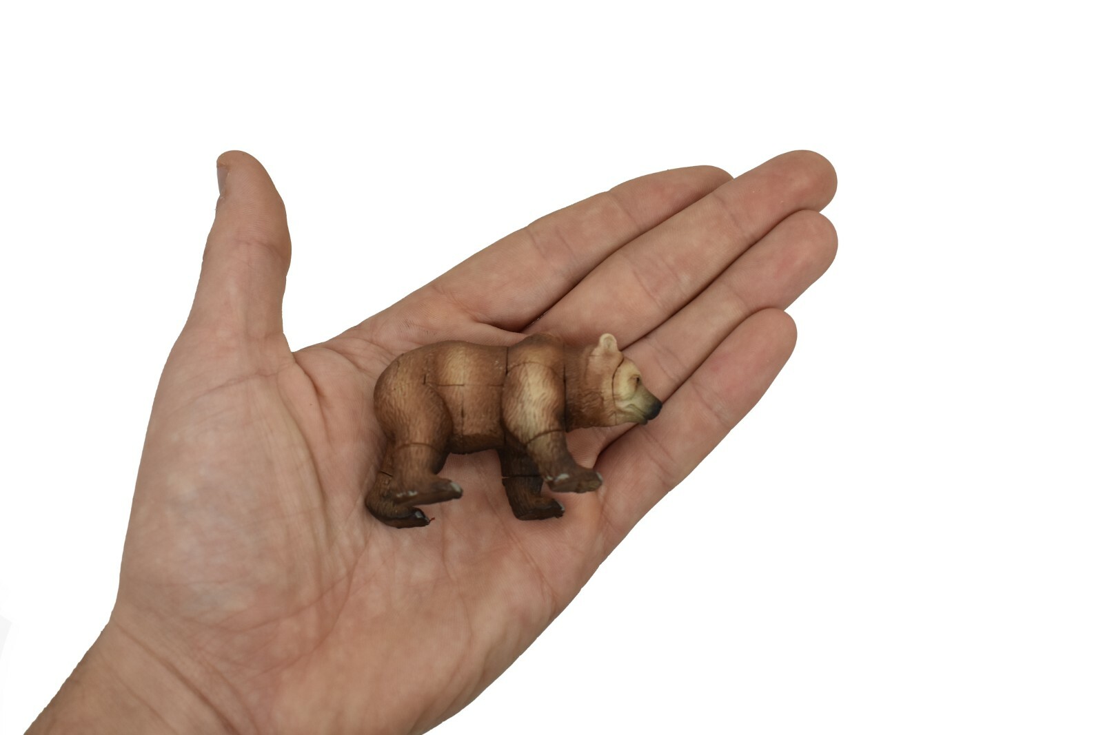 Grizzly Bear 3D Puzzle Plastic Replica 2 1/2″ long – F3028 B331