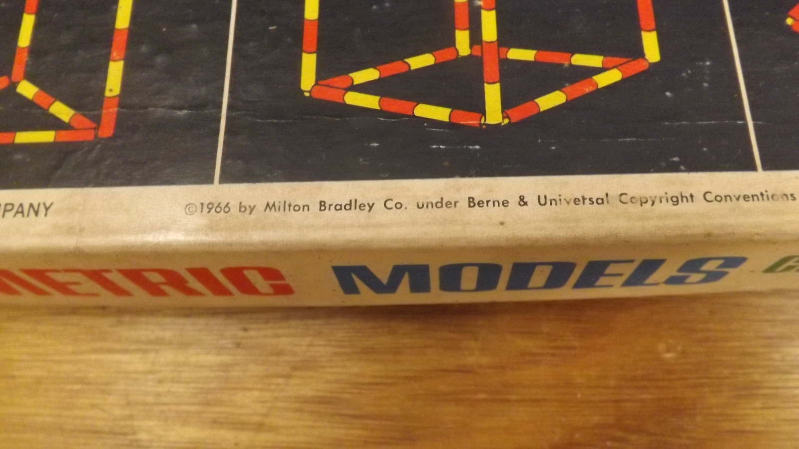 VTG CEOMETRIC MODELS CONSTRUCTION Kit by Milton Bradley NOS