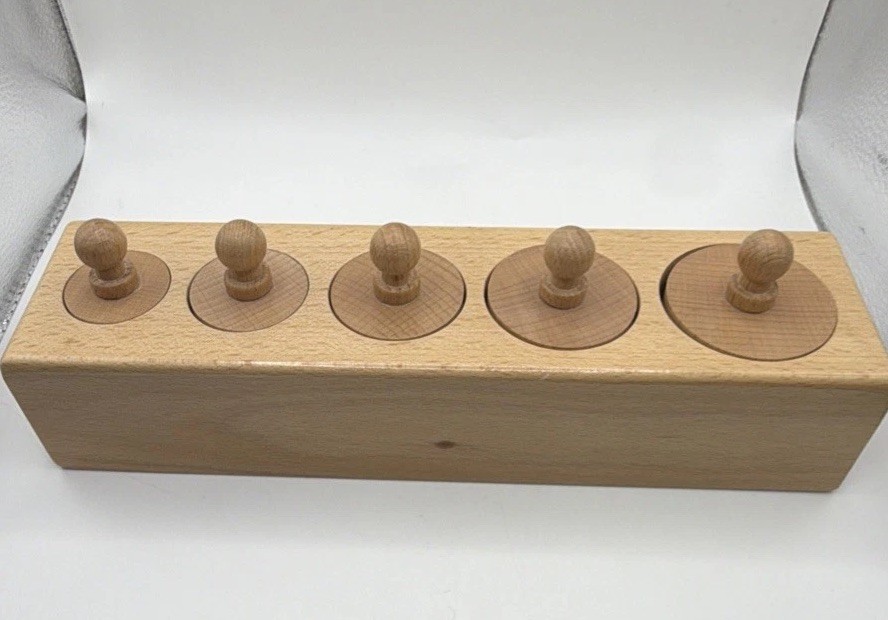 Montessori Knobbed Cylinder Socket Toddler Puzzle Wooden Cylinder Ladder