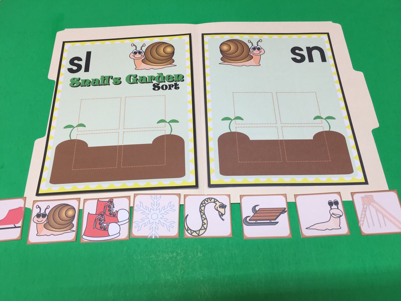 Snail’s Garden Sort – Phonics Sn / Sl – DIY File Folder game – Printed / Uncut