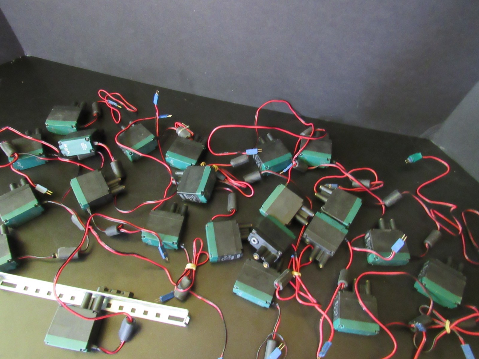 VEX Robotics #276-2181 2-Wire Motor 269 Lot of 23 Robot Parts STEM