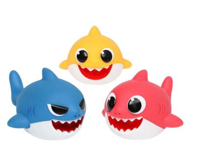 Pinkfong Shark Family Bathing Play Gun Squirt Water 3p Toy For Kids & Baby