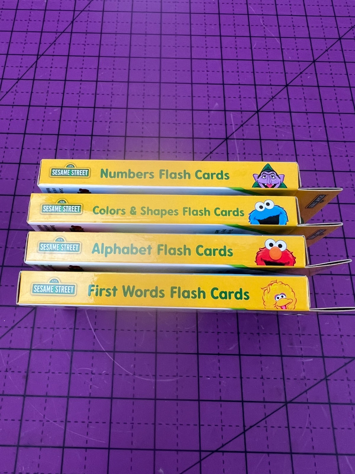 NW 4Sesame Street FlashCards Learning First Words Numbers Colors Shapes Alphabet