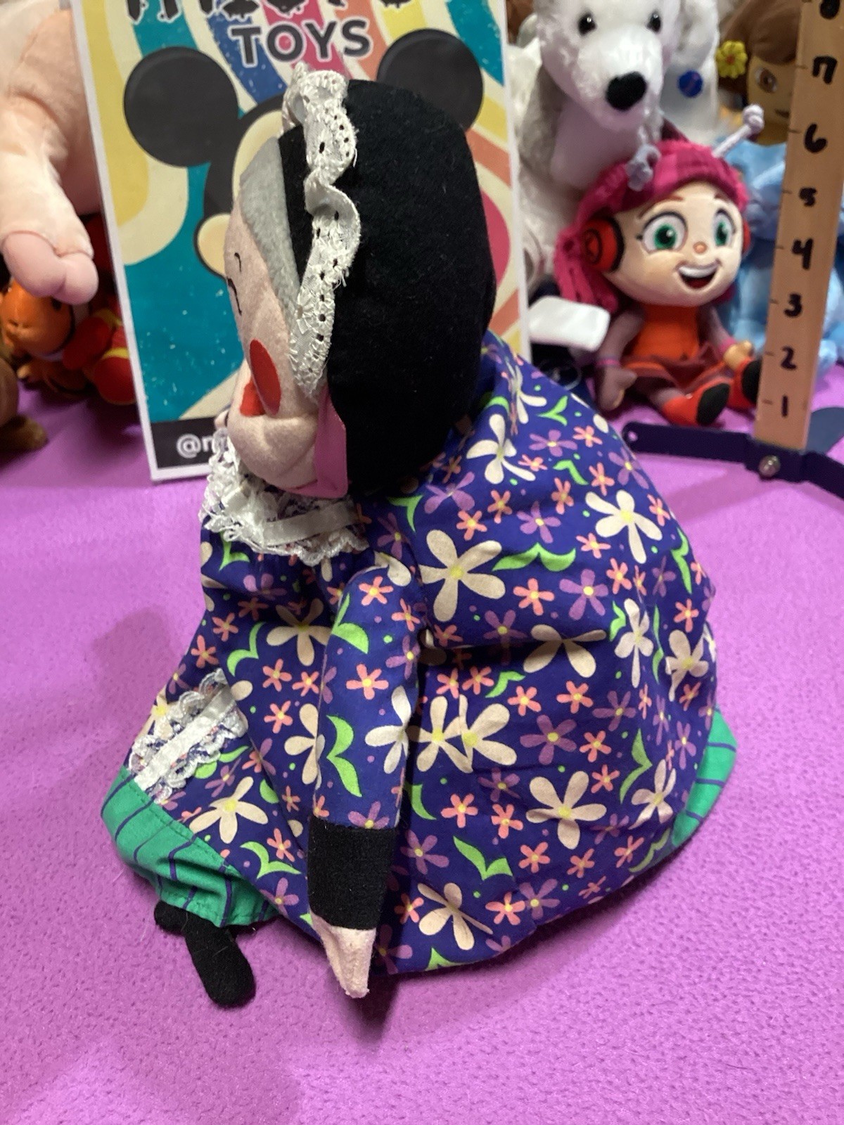 Child’s Play OLD LADY WHO SWALLOWED A FLY Plush Granny Doll Replacement Only HTF