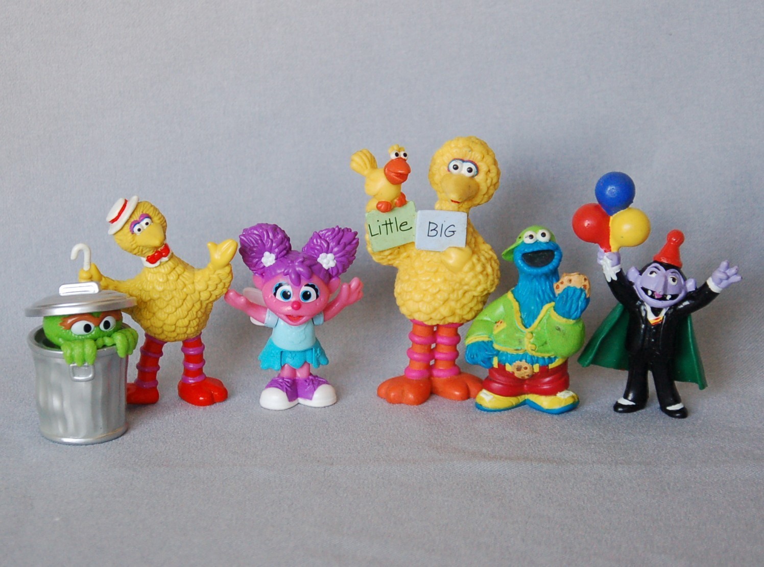 Sesame Street ~ 6 Figures ~ Cookie Monster, Big Bird, Abby Cadabby, Count, Oscar