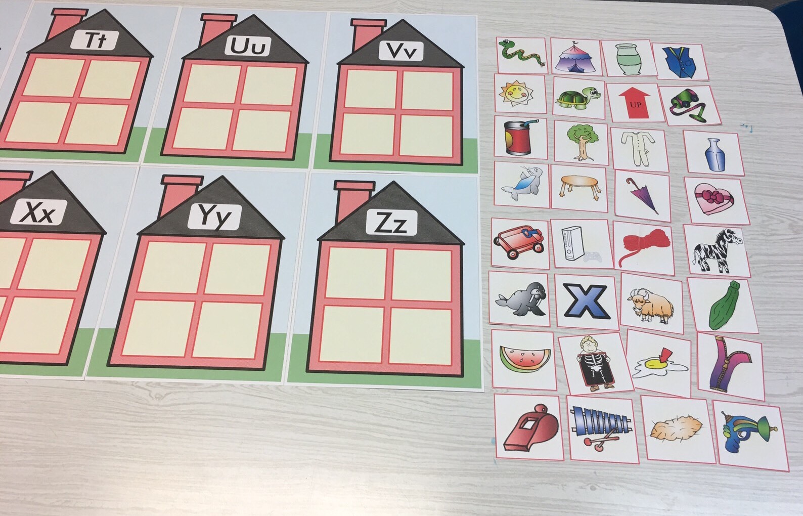 Alphabet House Game – Beginning Sounds – Learning Center S, T, U, V, W, X, Y & Z