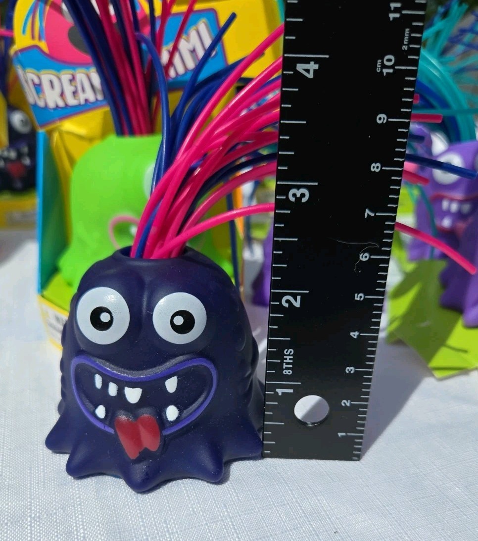 Stress Relief Hair Pulling Screaming Monster Toy, Kid Or Office Gag, Lot Of 15