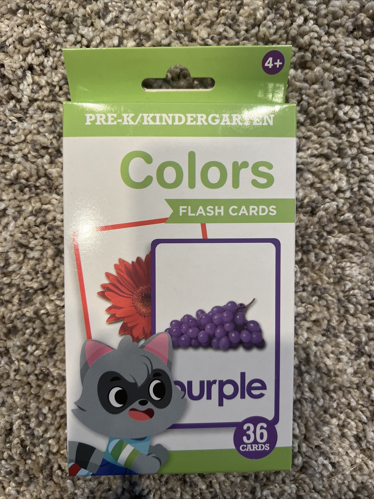 pre-k/kindergarden Colors flash cards/ New In Box Ages 4+