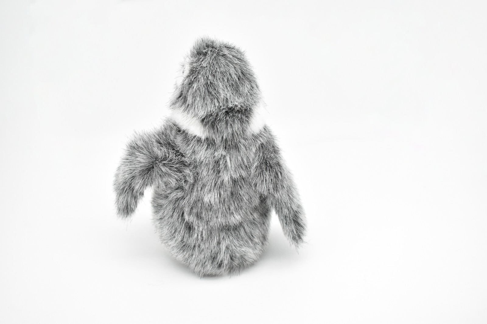 Penguin, Chick, Very Nice Plush Animal Toy Super Soft 8″ F3420 B155