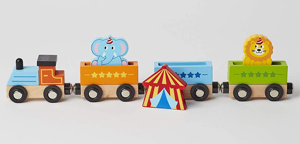 The Original Toy Company Solid Hardwood Circus Train Playset – 425538