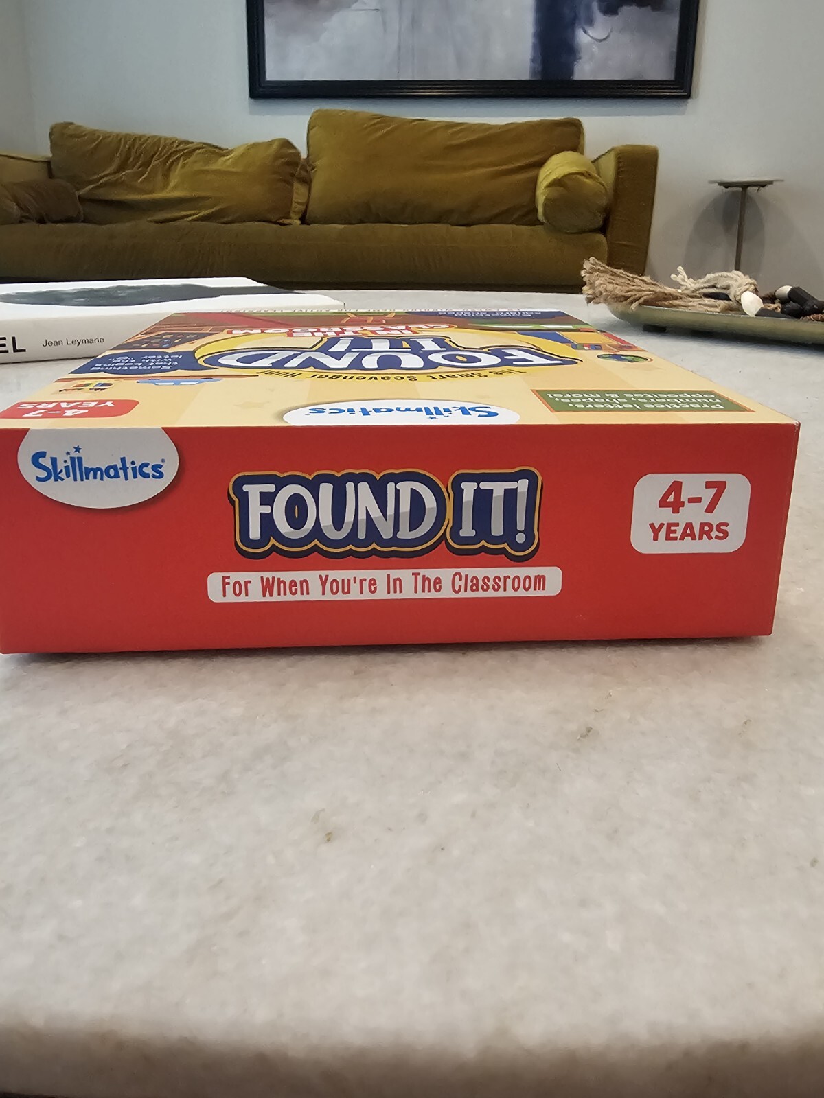 Skillmatics The Smart Scavenger Hunt Found It In The Classroom Ages 4-7 Years