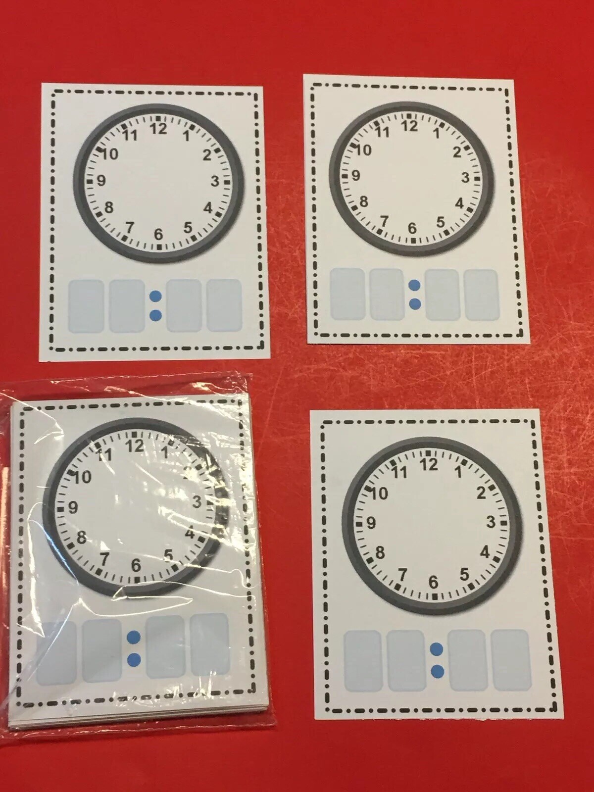DRY ERASE – LEARN TO TELL THE TIME – BLANK CLOCK FACES – 40 LAMINATED CARDS